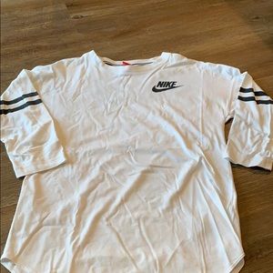 Nike Quarter Sleeved Shirt
